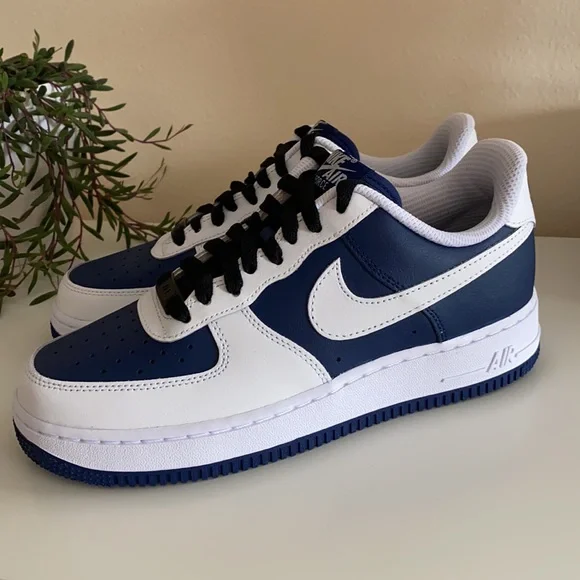 New custom Nike Air Force 1 sneakers - Picture 3 of 8